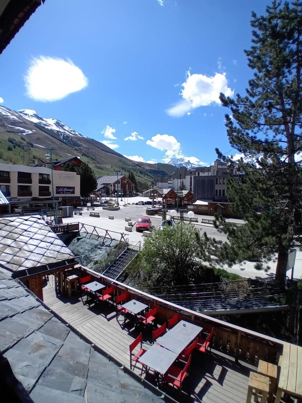 Hotel Le Sherpa Les Deux Alpes Exterior photo